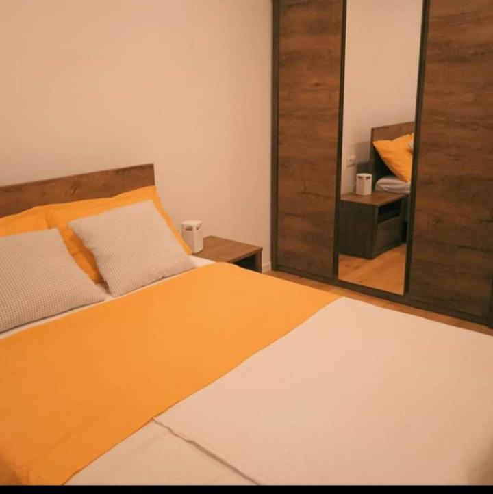 Appartamento Apartman Paula Makarska Esterno foto