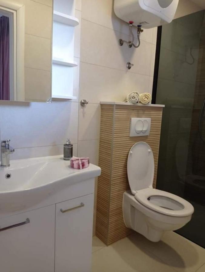 Appartamento Apartman Paula Makarska Esterno foto